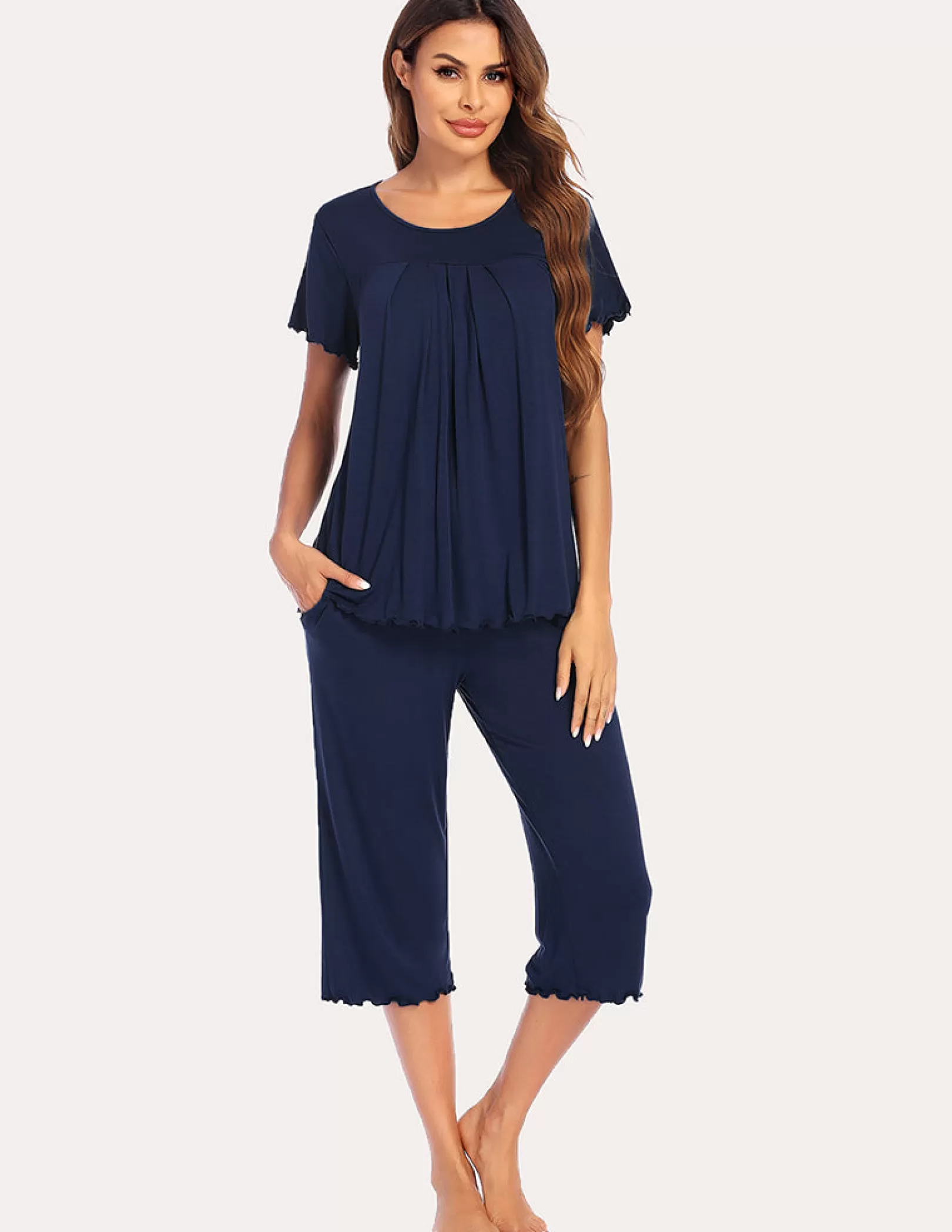 WOMEN Ekouaer Pleated Front Tops Capri Pants Set