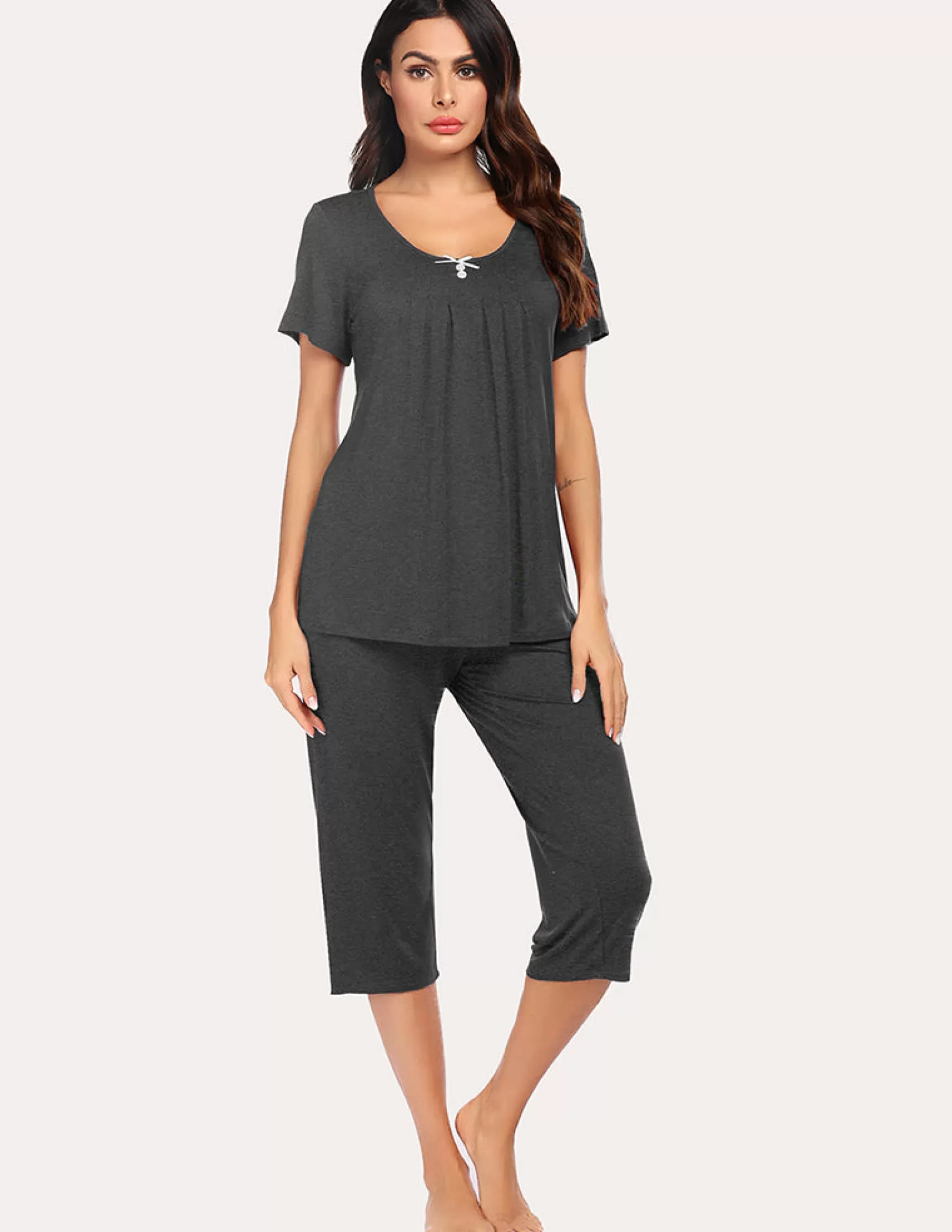 WOMEN Ekouaer Pleated Tee Tops Capri Pants Set