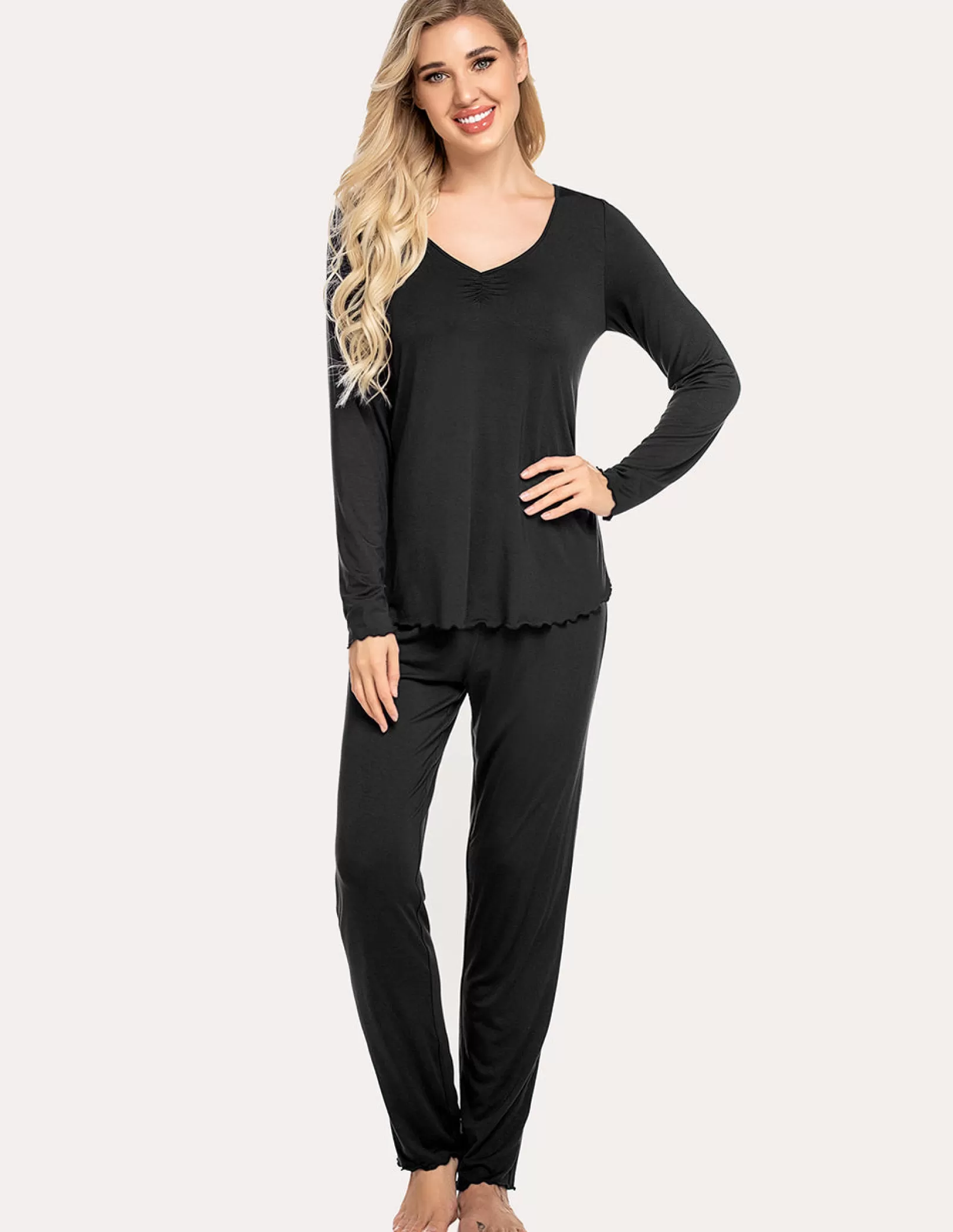 WOMEN Ekouaer Ruched V-Neck Pajamas Set