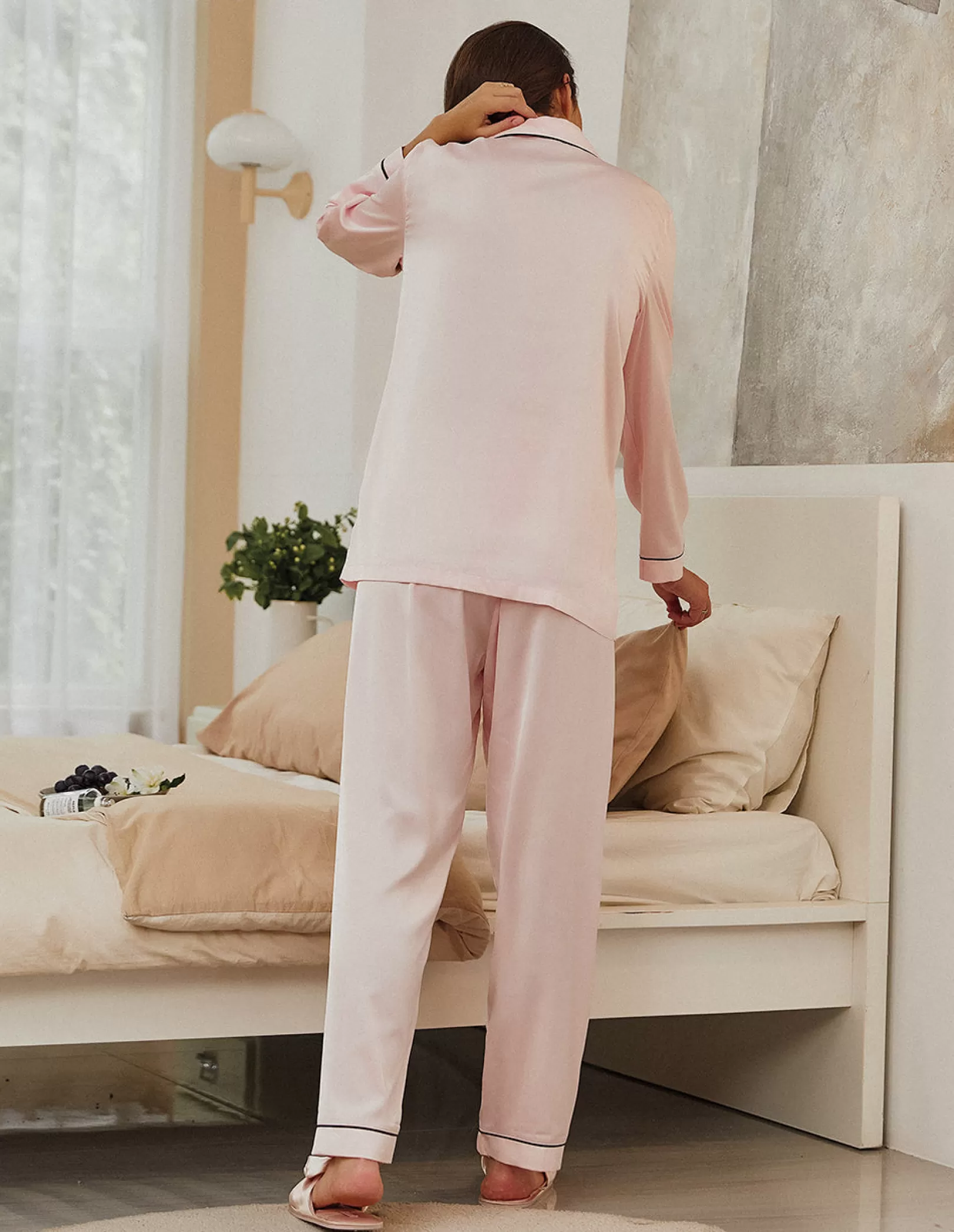 WOMEN Ekouaer Two-Piece Classic Satin Pajama Set